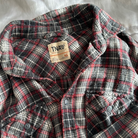 TNA cropped plaid shirt - Picture 1 of 2